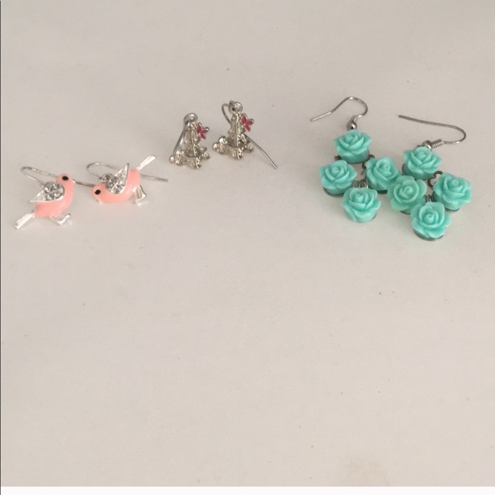 Bundle of claire's earrings